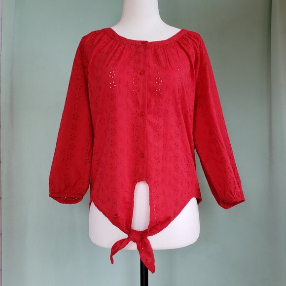 BUFFALO Red eyelet flowers 3/4 sleeve tie-front cotton blouse - Picture 3 of 6